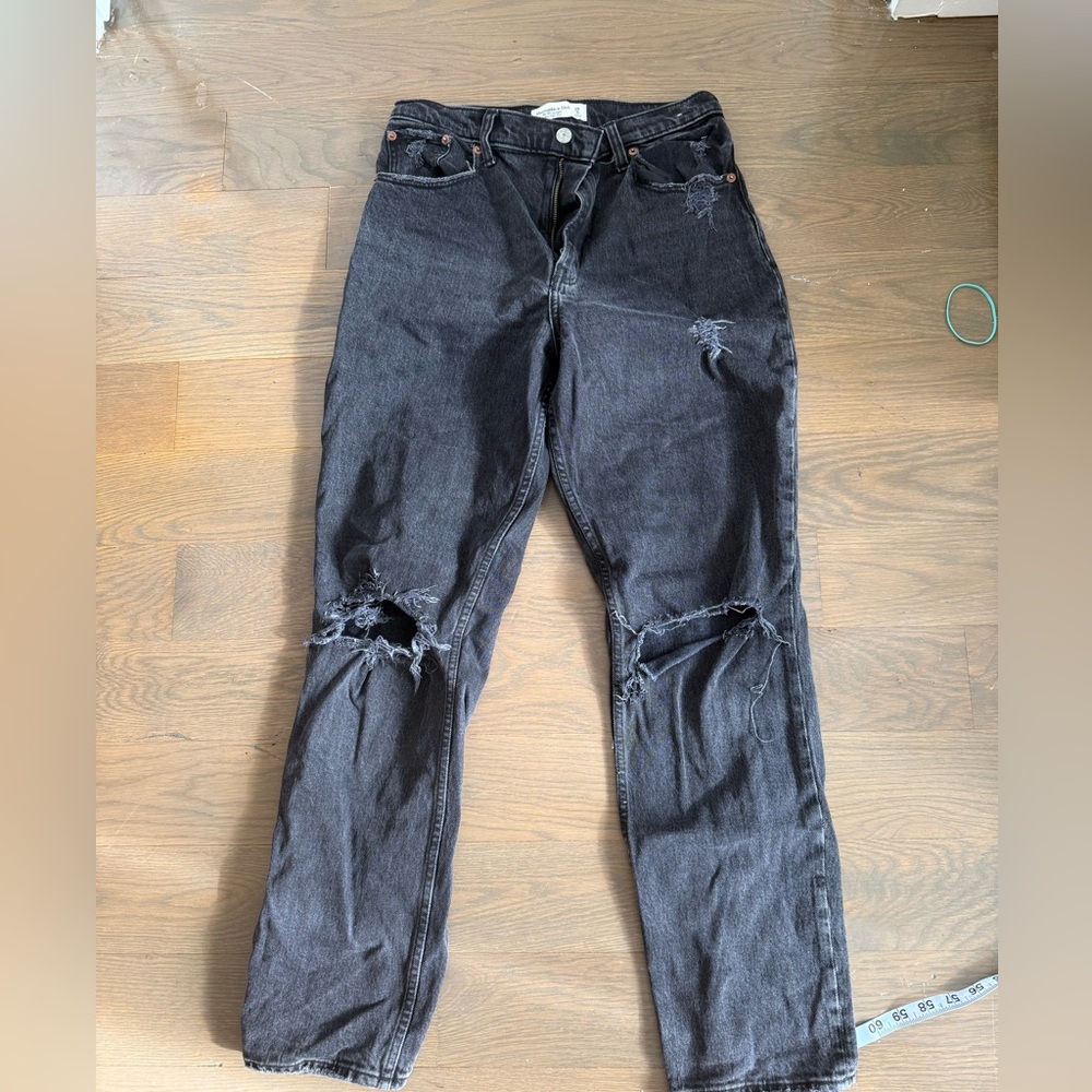 A&F Curve Love 90s Straight Ultra Highrise Black jean